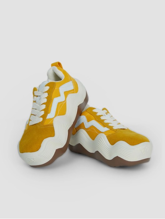 Frosted Leather Thick Bottom Non-slip Muffin Sneakers