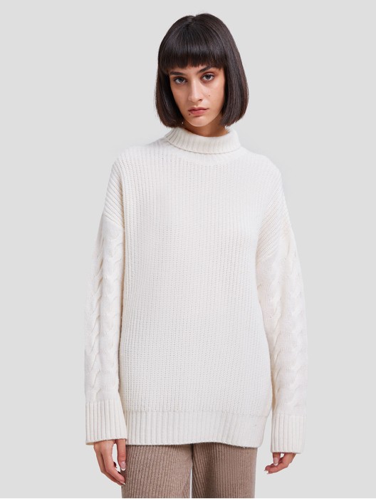 Roll-neck Fine Ribbed Cashmere Jumper