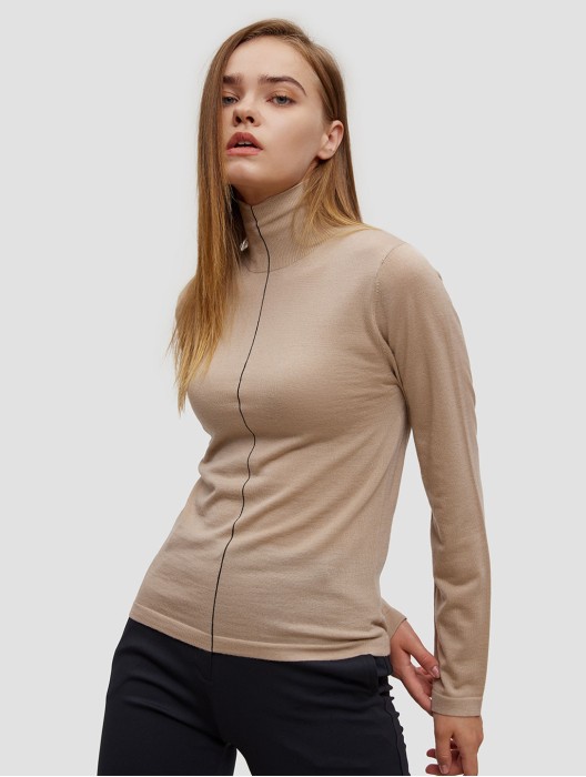 Bottle Neck Wool Top